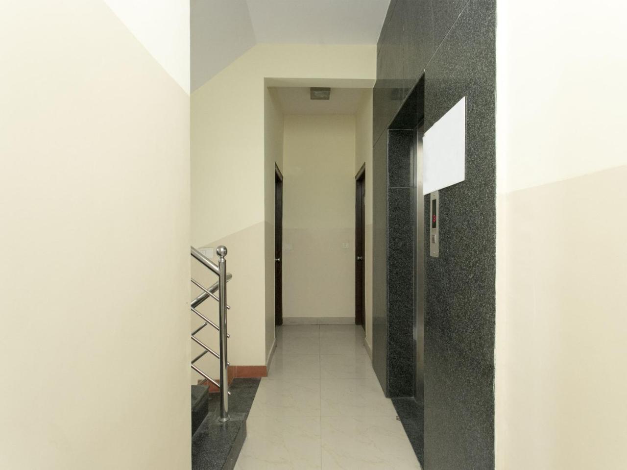 Oyo 10378 Hotel Hibiscus Mayflower Bangalore Ngoại thất bức ảnh